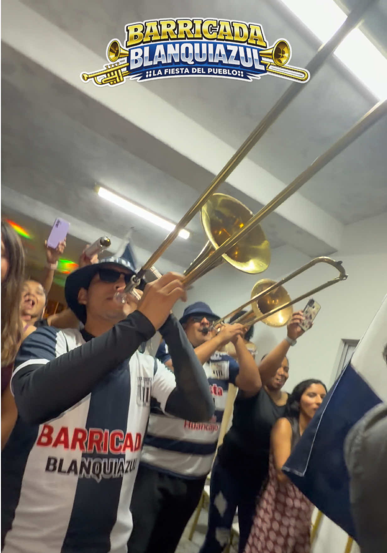 @BARRICADA PRODUCTORA