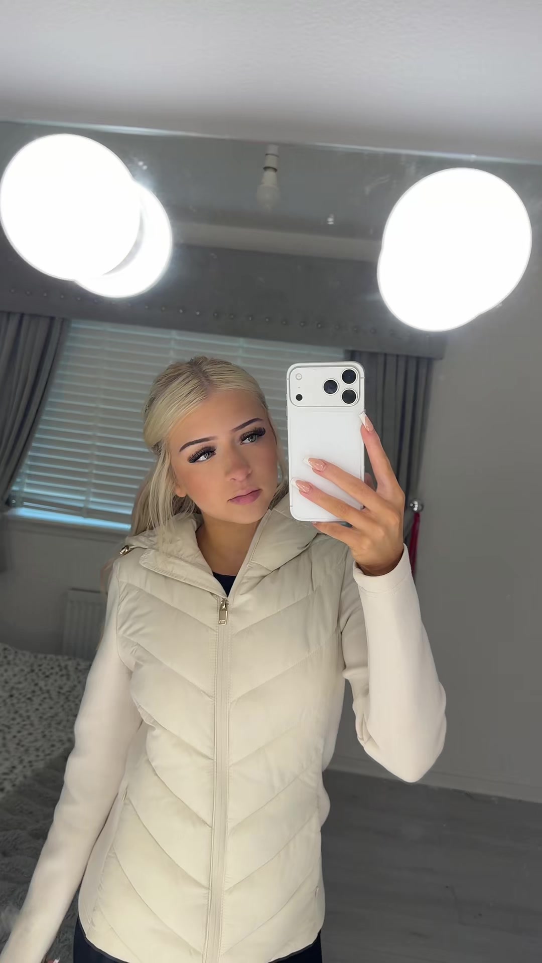 @ellieeliza0