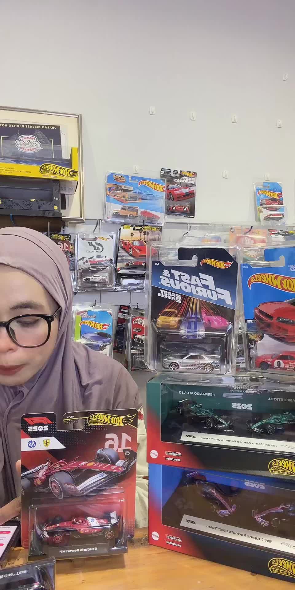@Kedai Hobi Maju