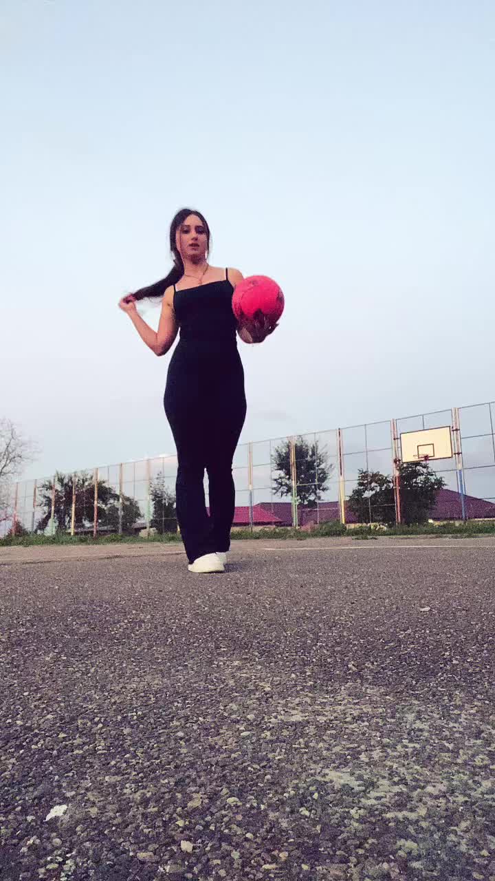 @MARIA SAVA