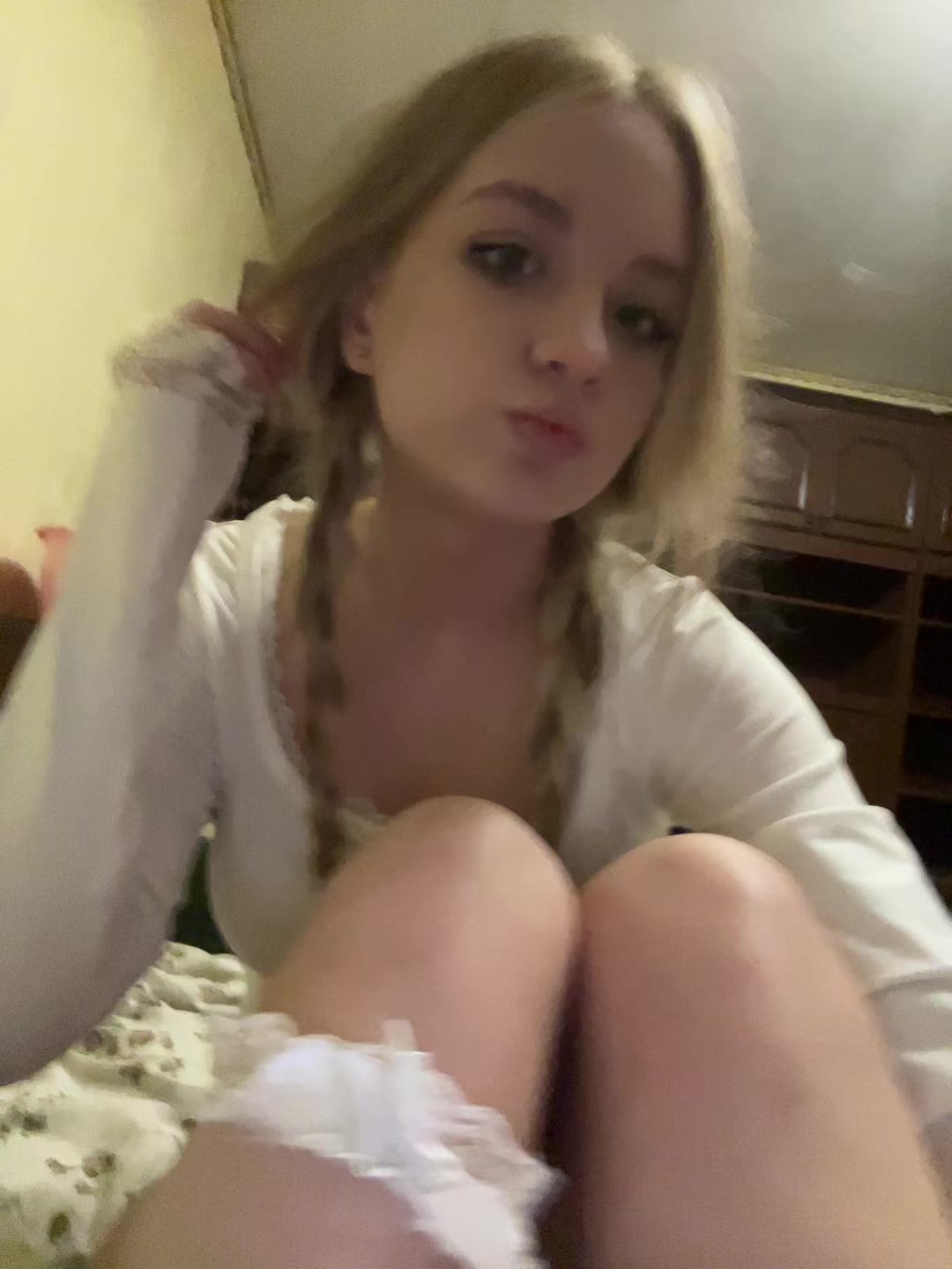 @_.holy.molly._