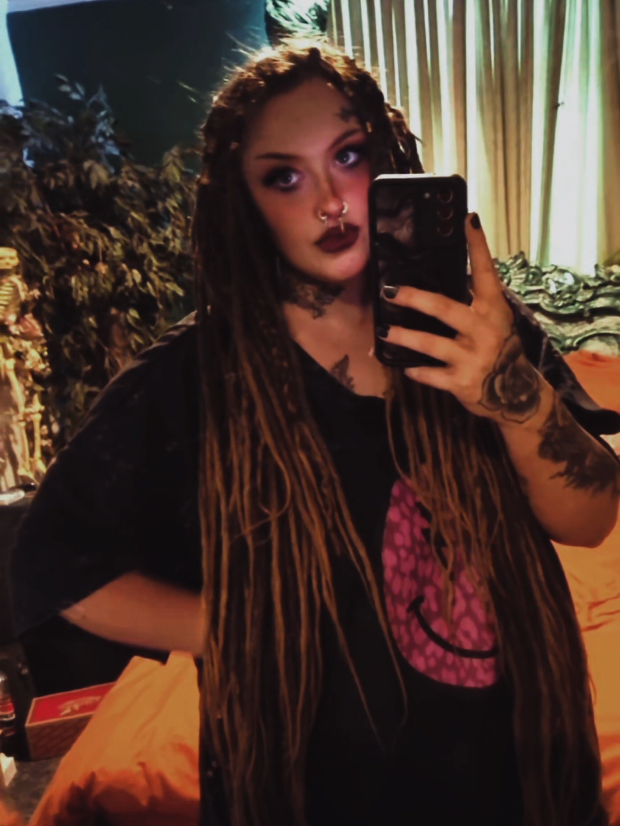 @𖤐🖤𝕶𝖆𝖙𝖎𝖊_𝖀𝖘𝖍𝖊𝖗🖤𖤐