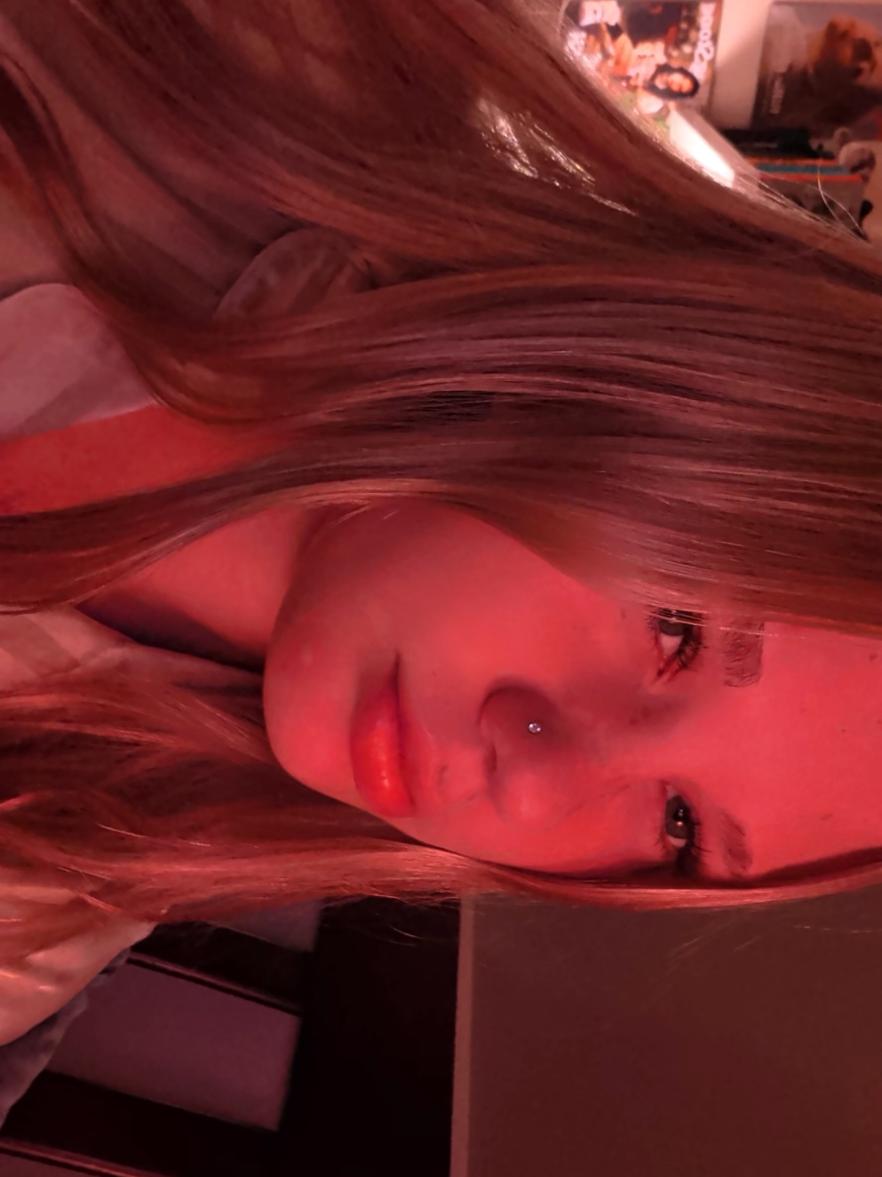 @ellaa🕸️