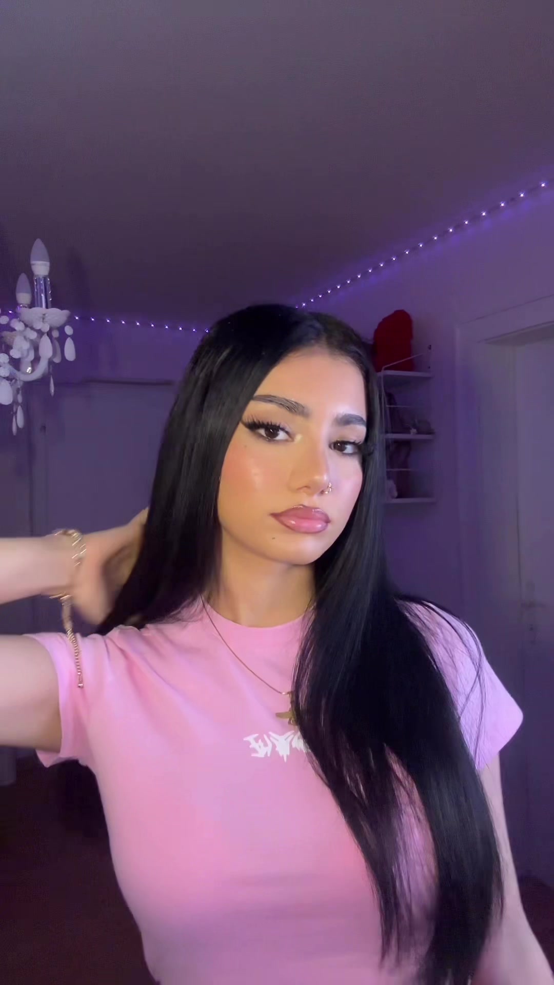 @𝐍𝐢𝐮𝐬𝐡𝐚
