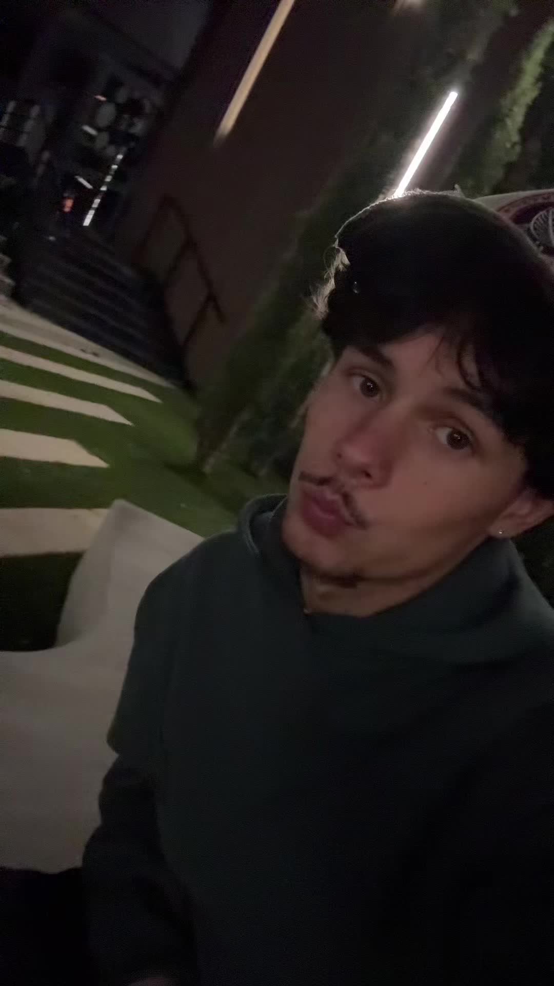 @Charly