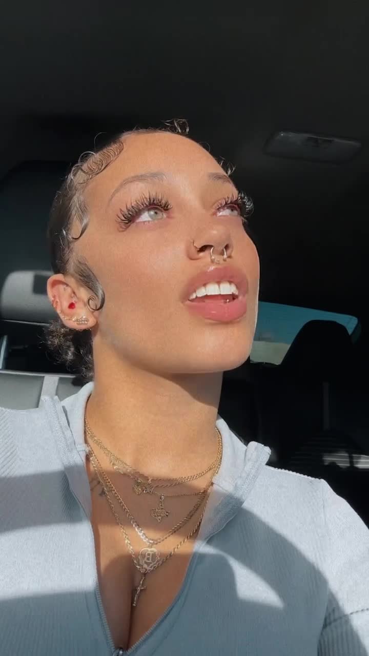 @Wtfbrii