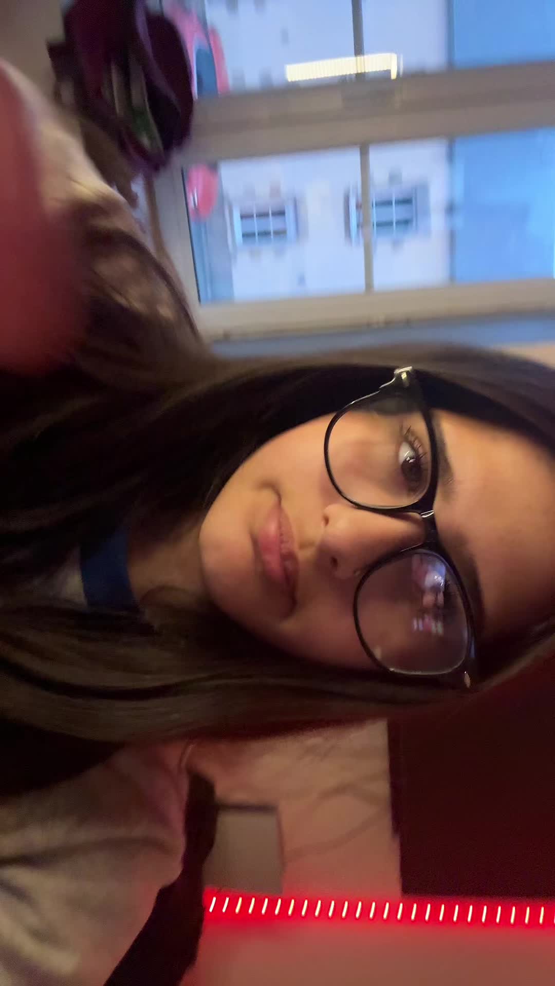 @g