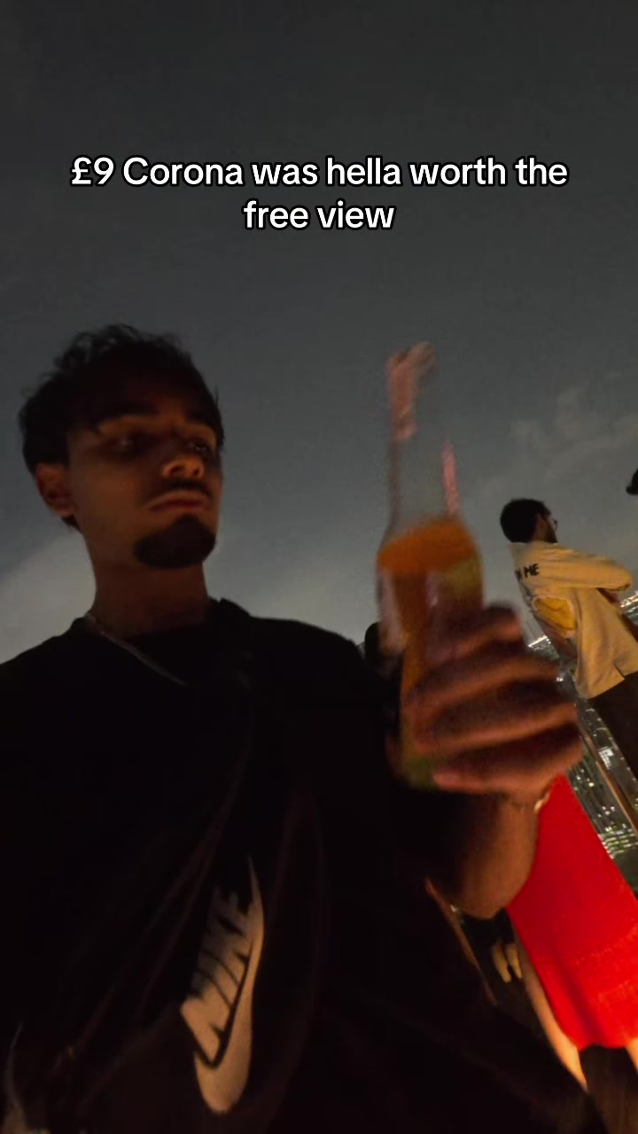 @Dhilz💫