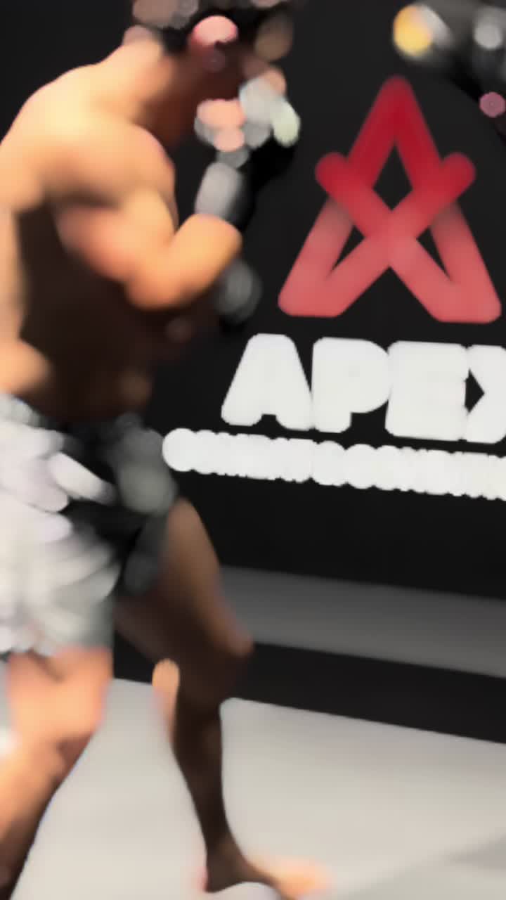 @charliehollowaymma_