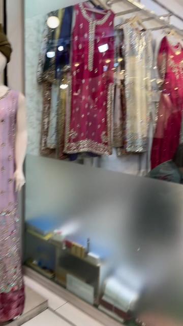 @HaSson sons 👗👗