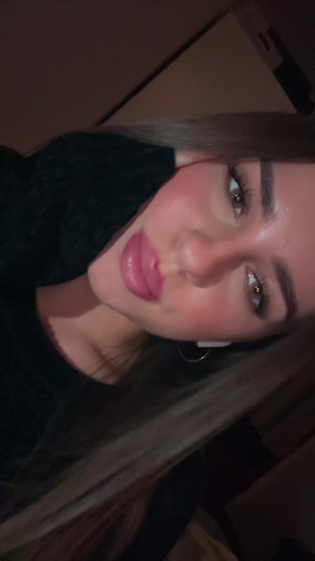 @ₙᵢ𝓬ₒₗₐ