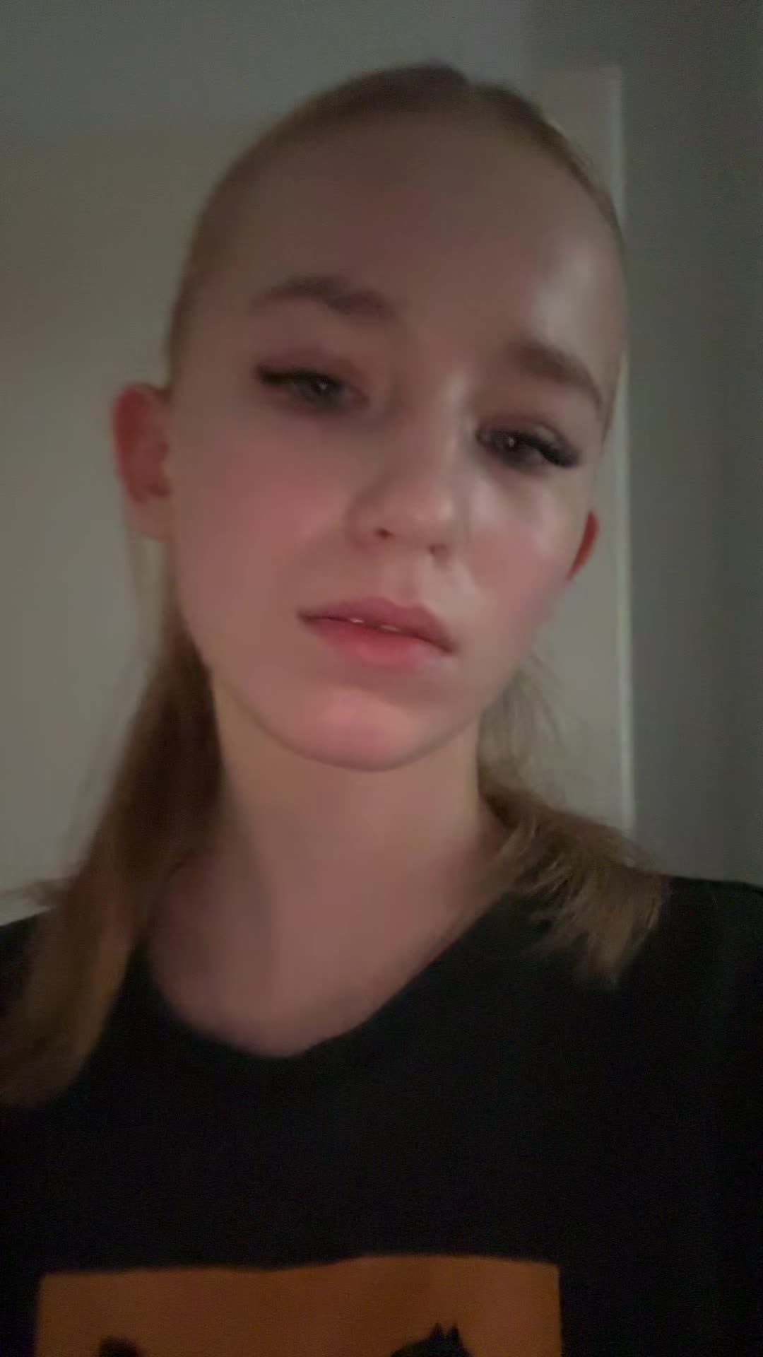 @diescrymiley_secret