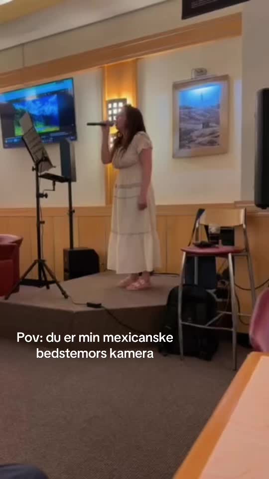 @JOSEFINE JUVA
