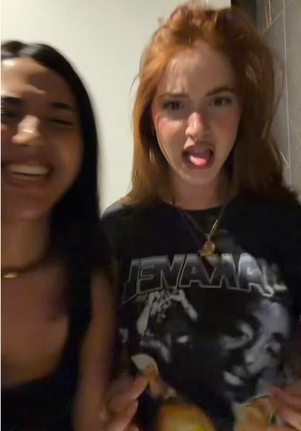 @imrealfoxy