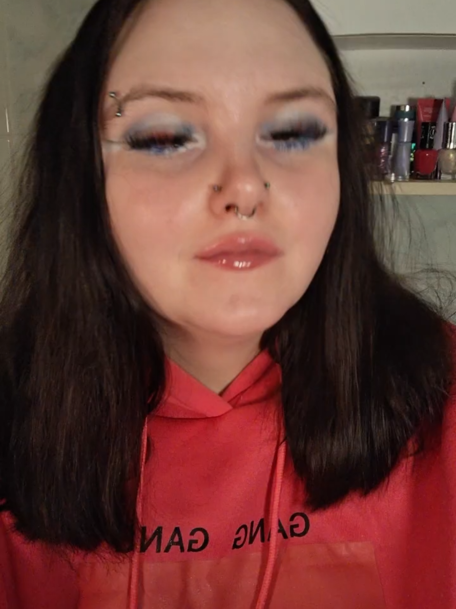 @Vanileya