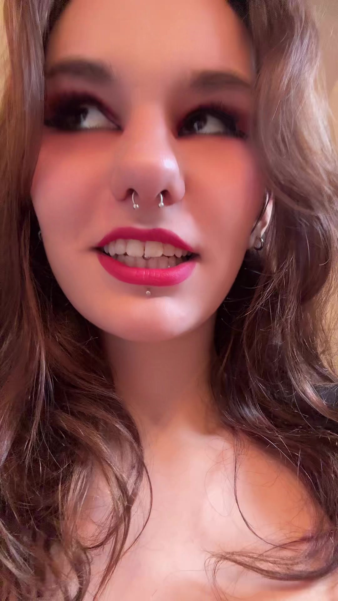 @elissstar