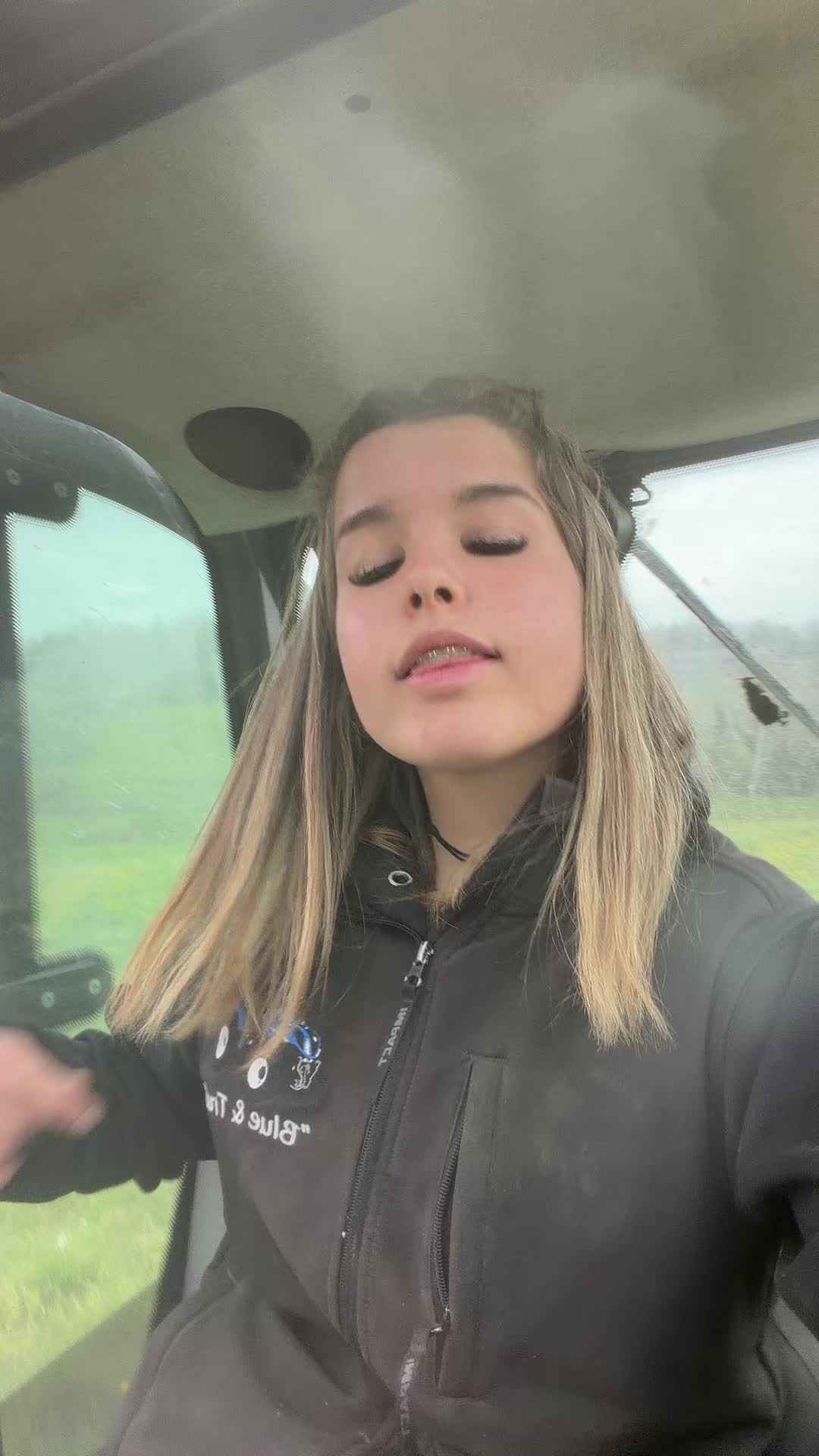 @Iris👩🌾