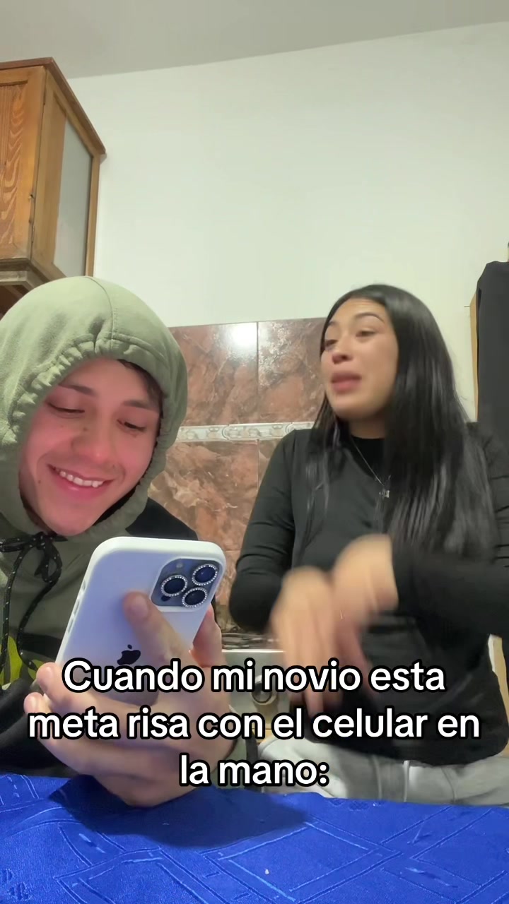 @Mia