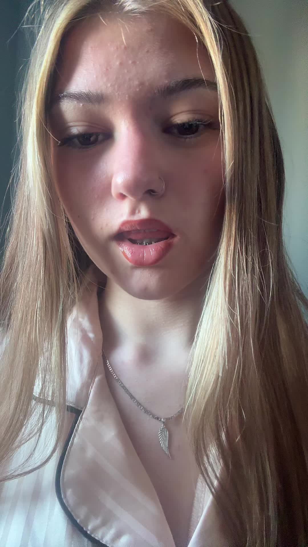 @𝐠𝐫𝐚𝐜𝐢𝐞🍒