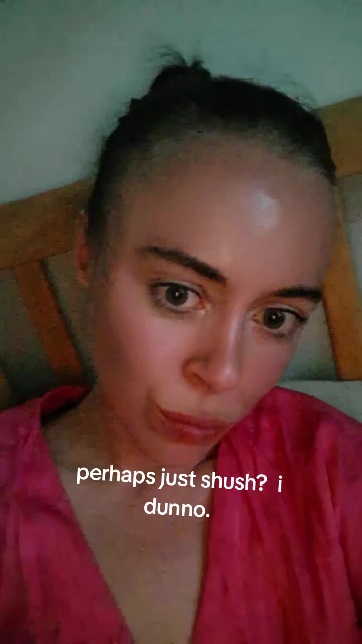 @lollyybmnqh