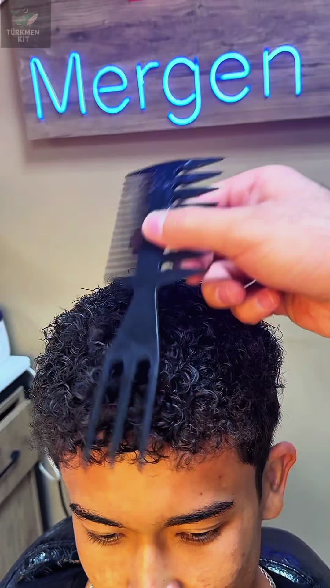 @Mergen_barber