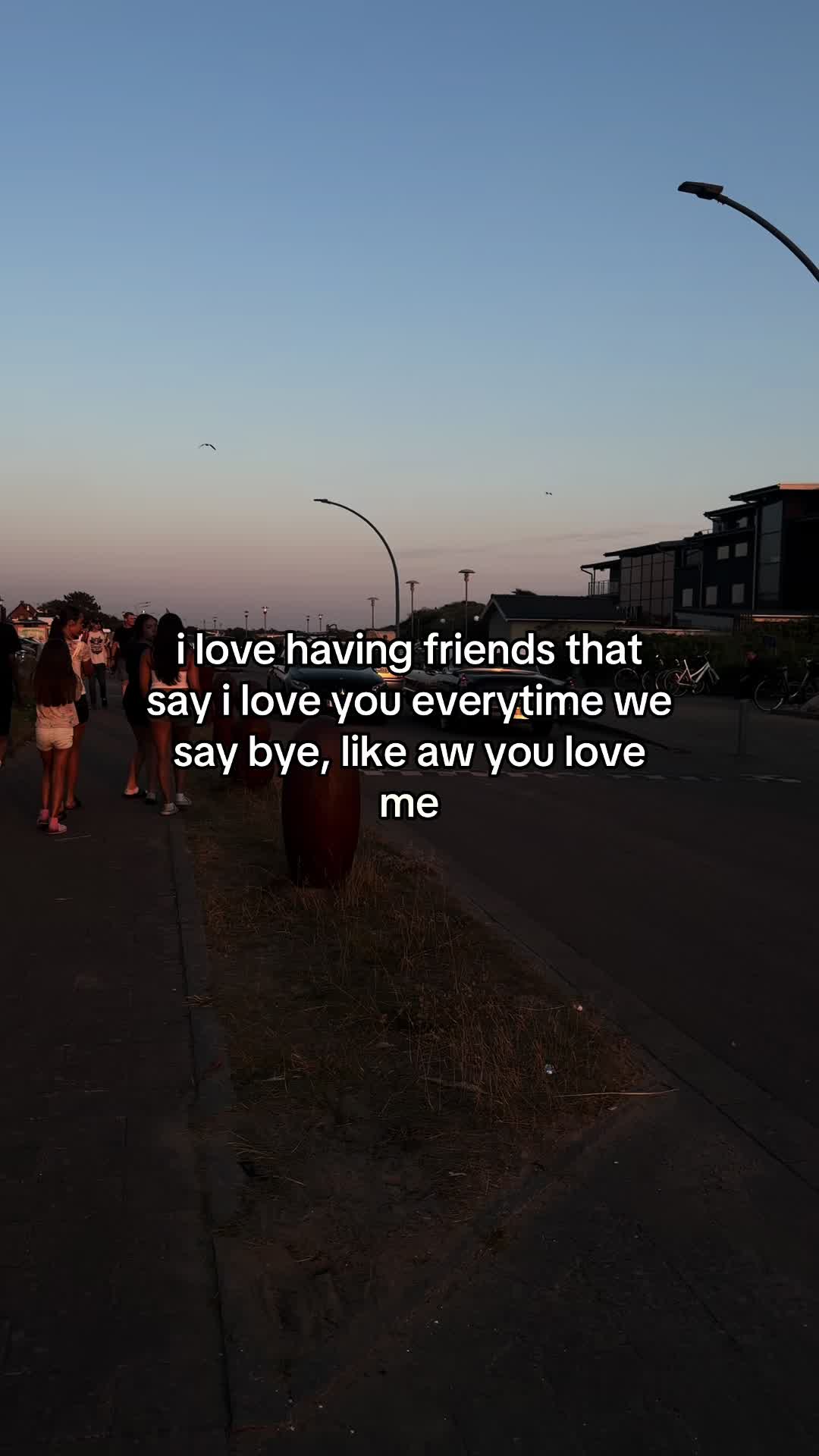@➪ ♡ • Ч ∪