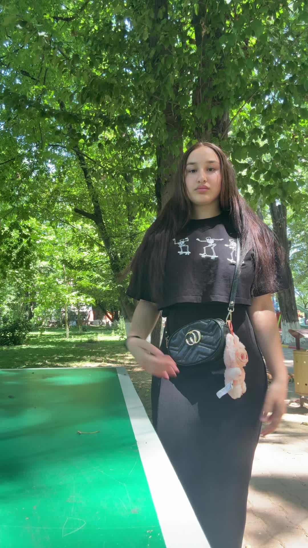 @linda valeanu