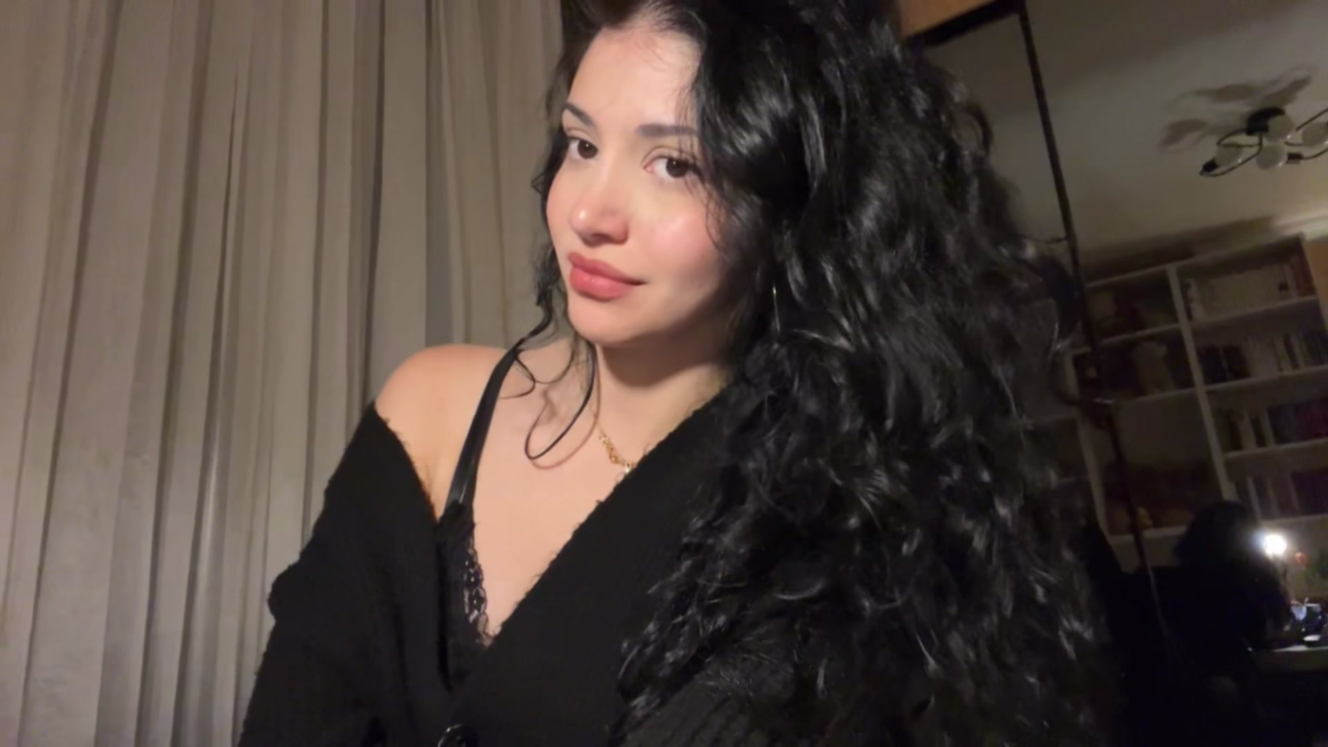 @damlaa