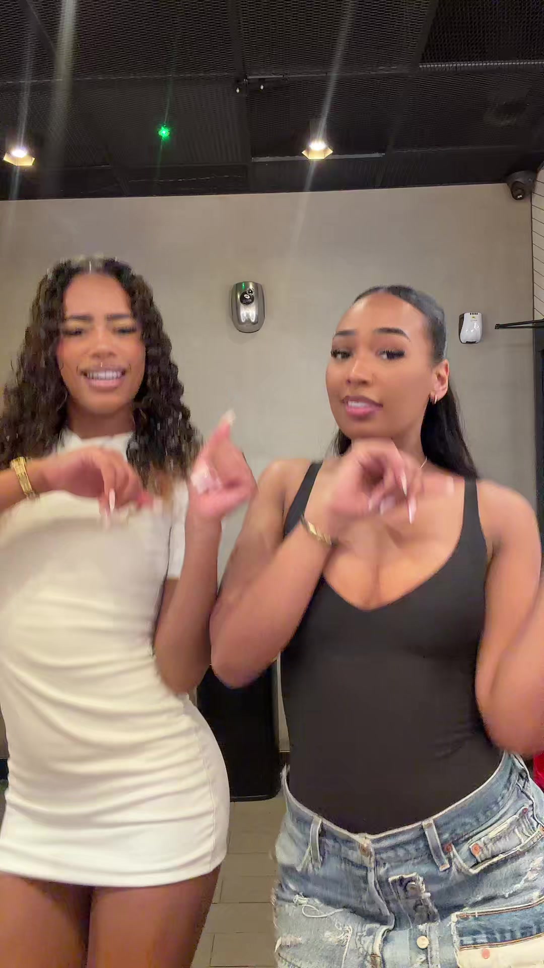 @Zoe Baptiste