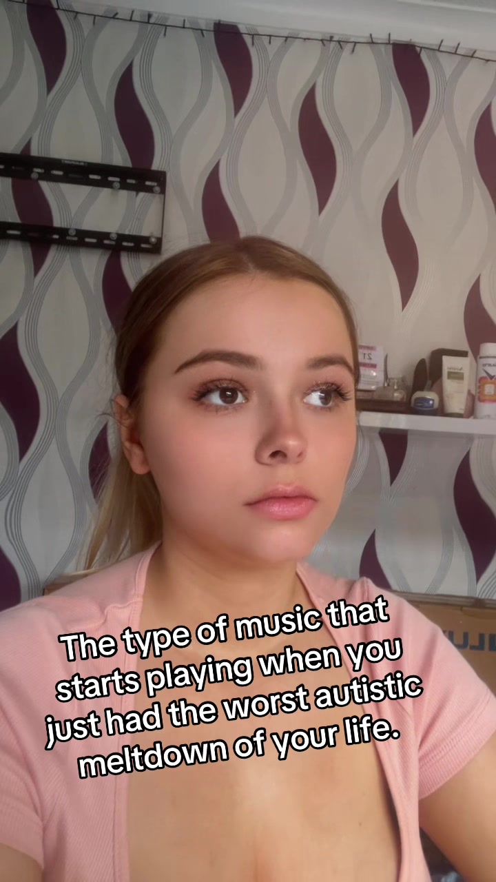 @Elliestoresx