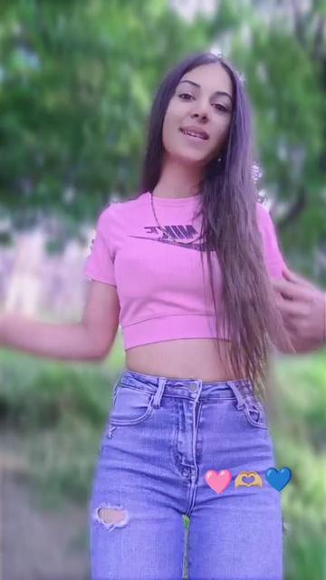 @💜𝔐𝔬𝔫𝔶𝔠𝔞(♡-_-♡)💜