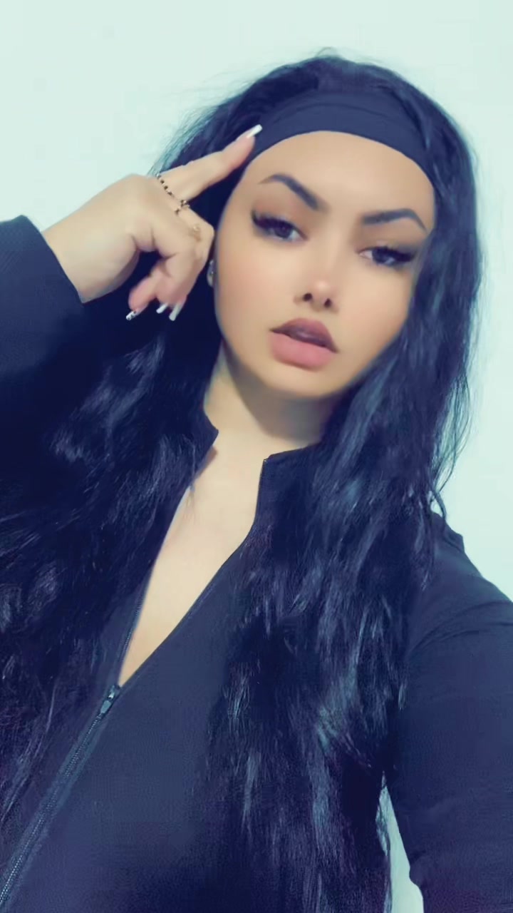 @AdrianaMaria09