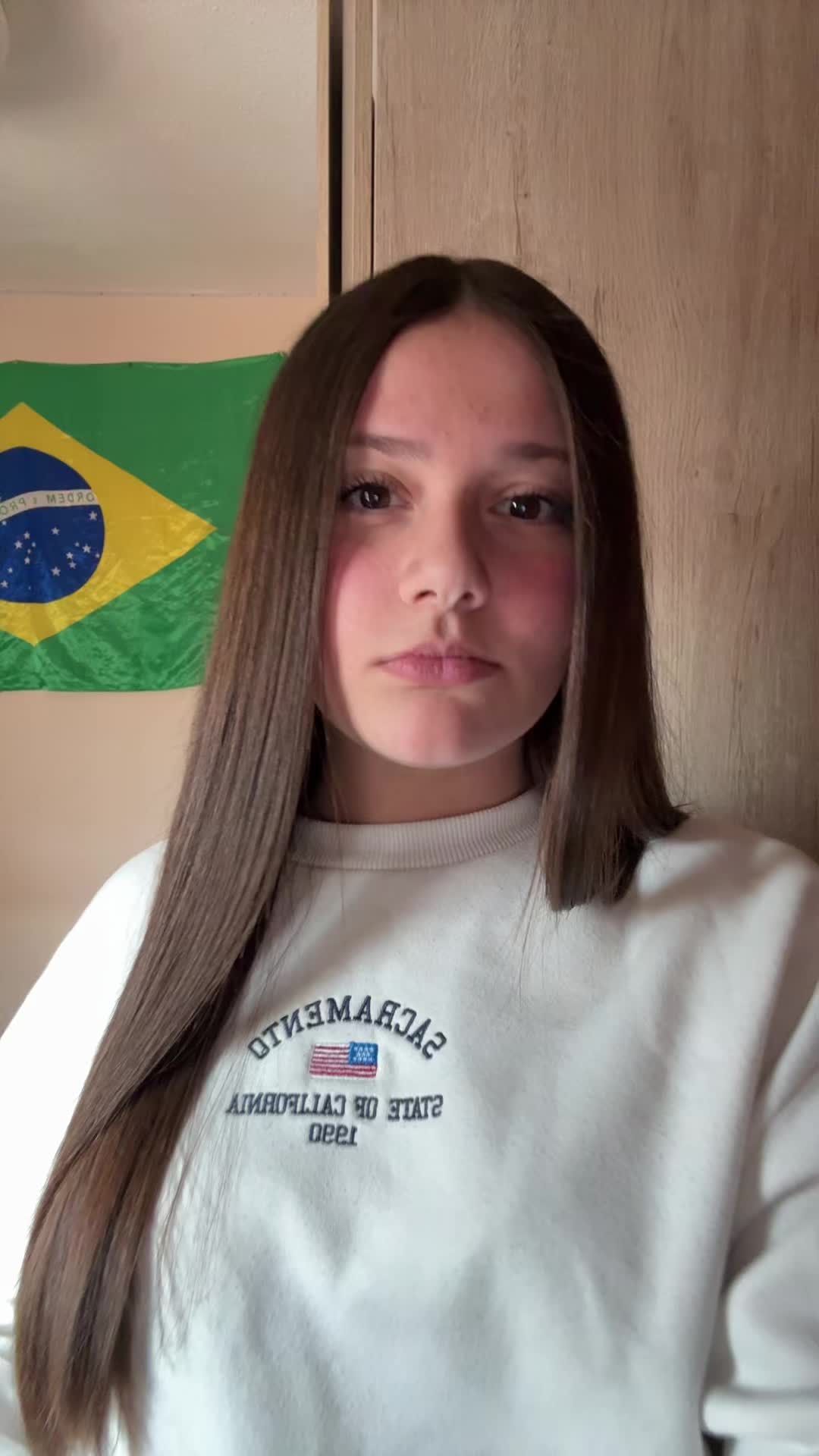 @𝒶𝒾𝓃𝒶𝓇𝒶