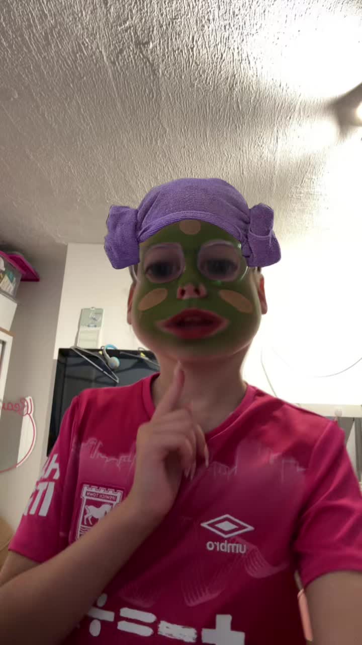 @Brook&paisleys random vids