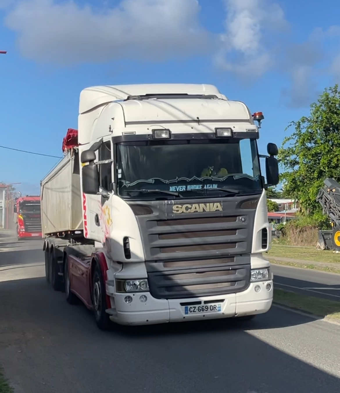 @trucks.gwada