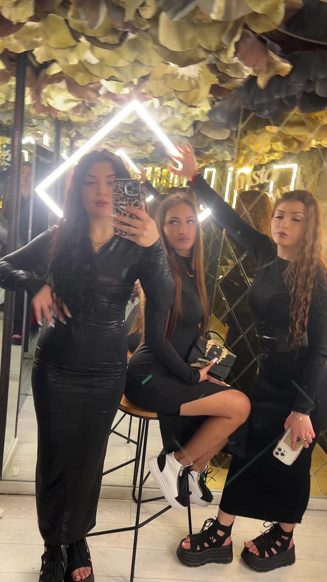 @Madalina Elena💫
