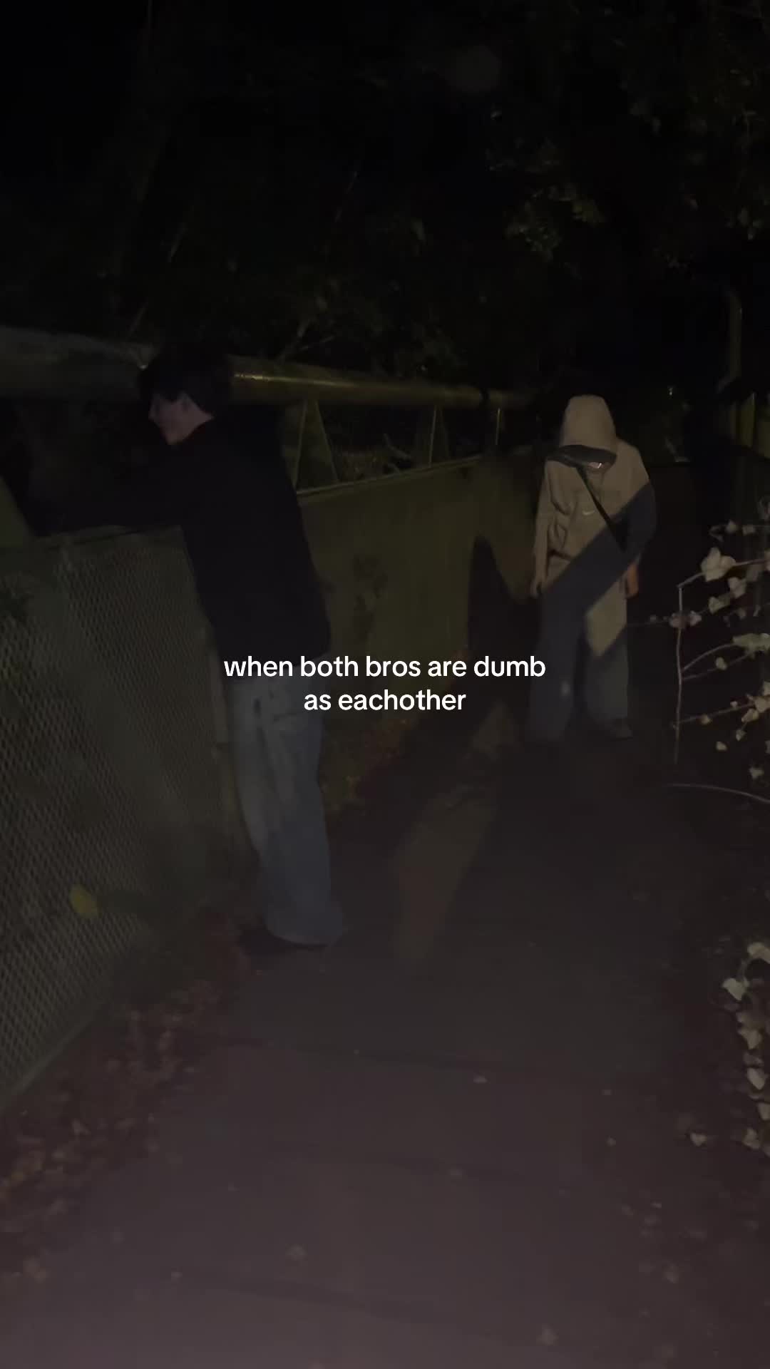 @👤