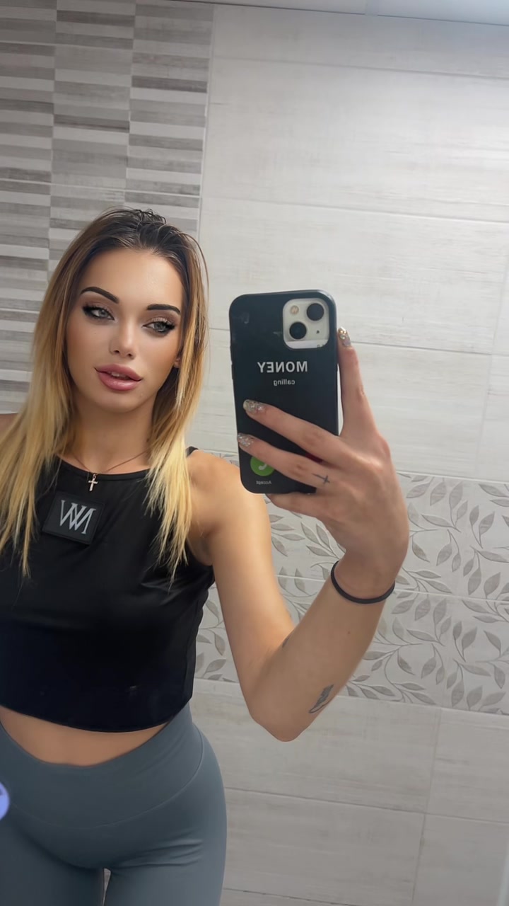 @GABRIELLA 💎 🌺
