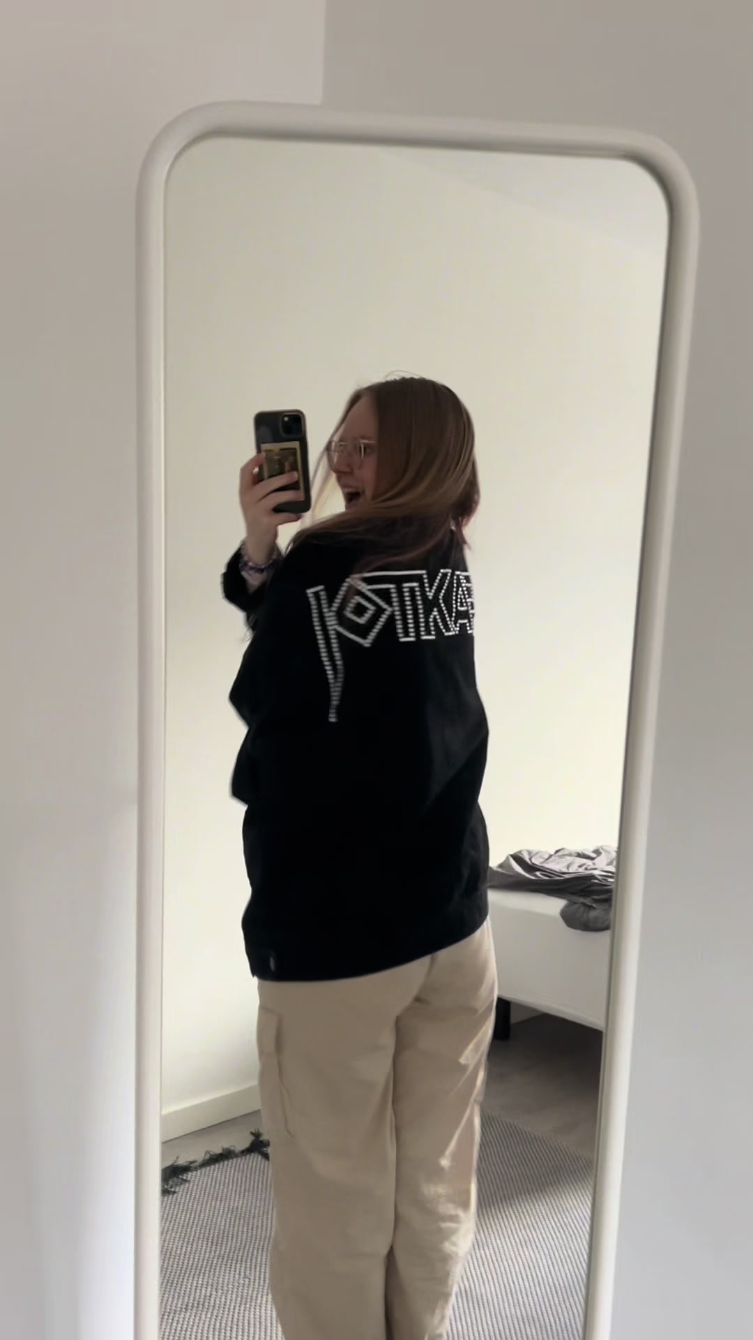 @emmi🤝