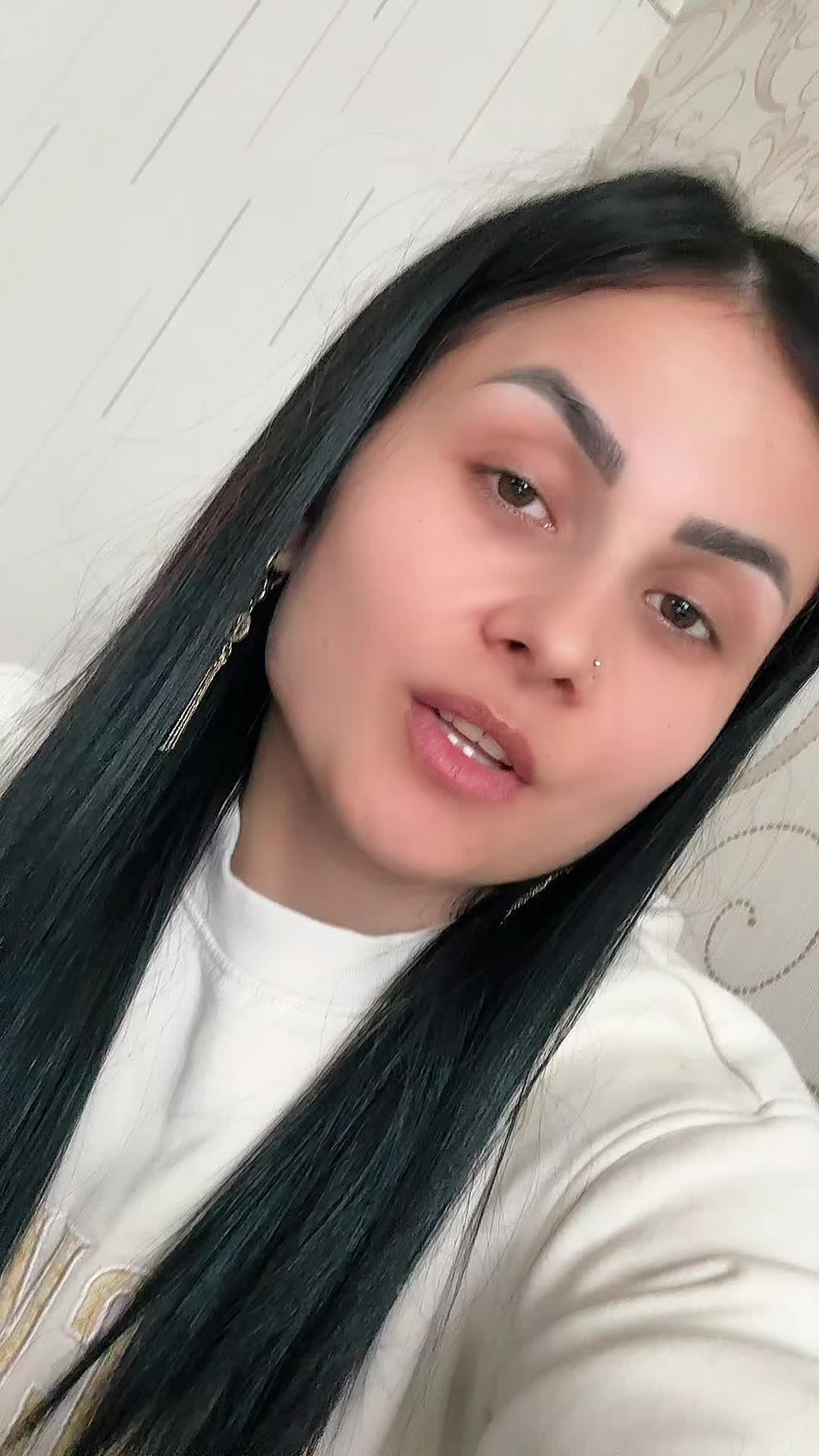 @Emilia🖤