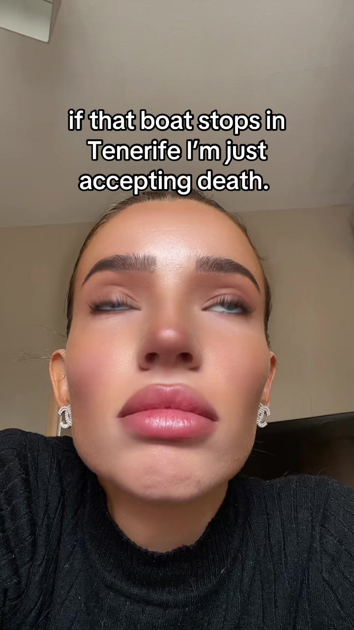 @Elliepaige3