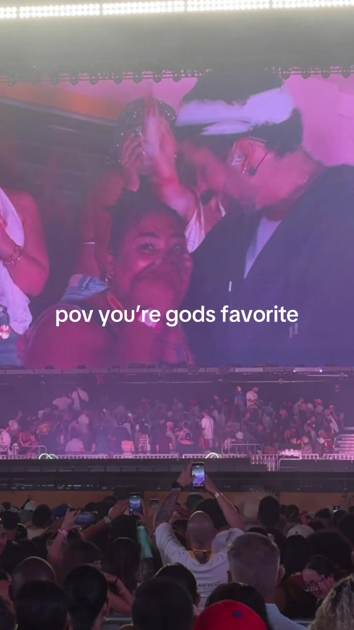 @Luis