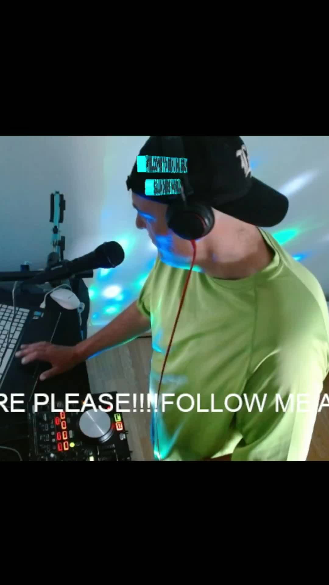 @Genuineseansaundersworld