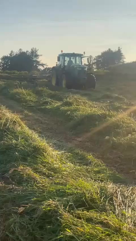@Se&aacute;n Whelton 🚨 🚜 🌽
