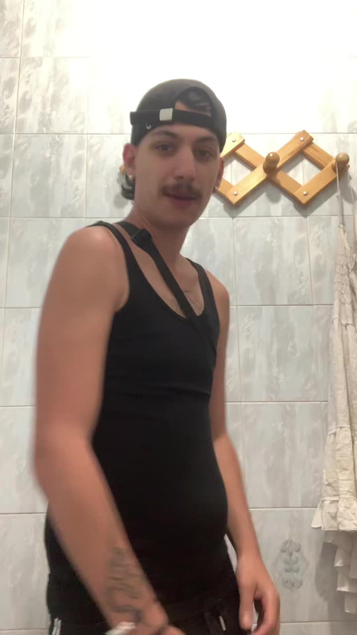 @Manueru
