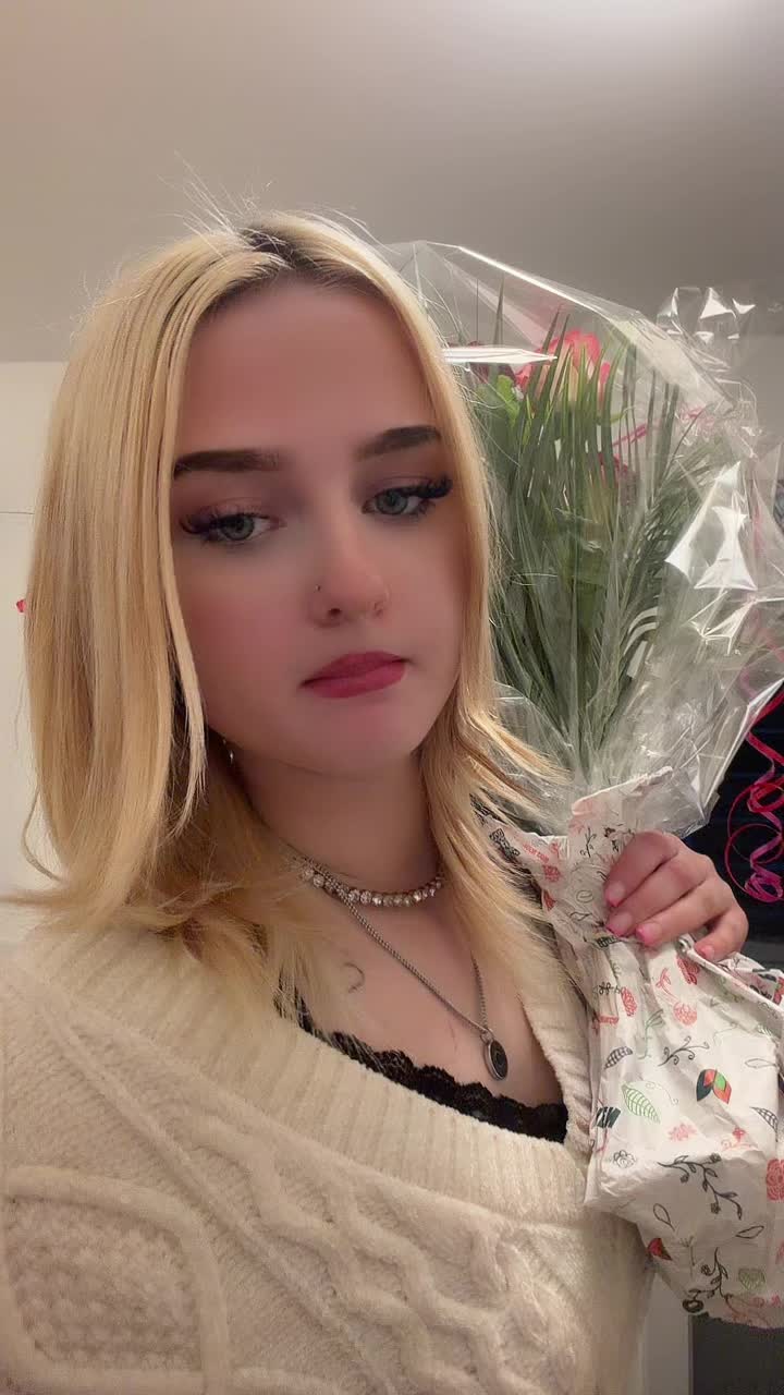 @Oliwka 🦢🥀✨👸🏼