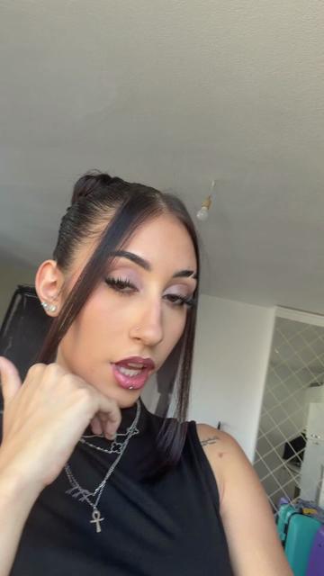 @ckaria☘️💕🏚️