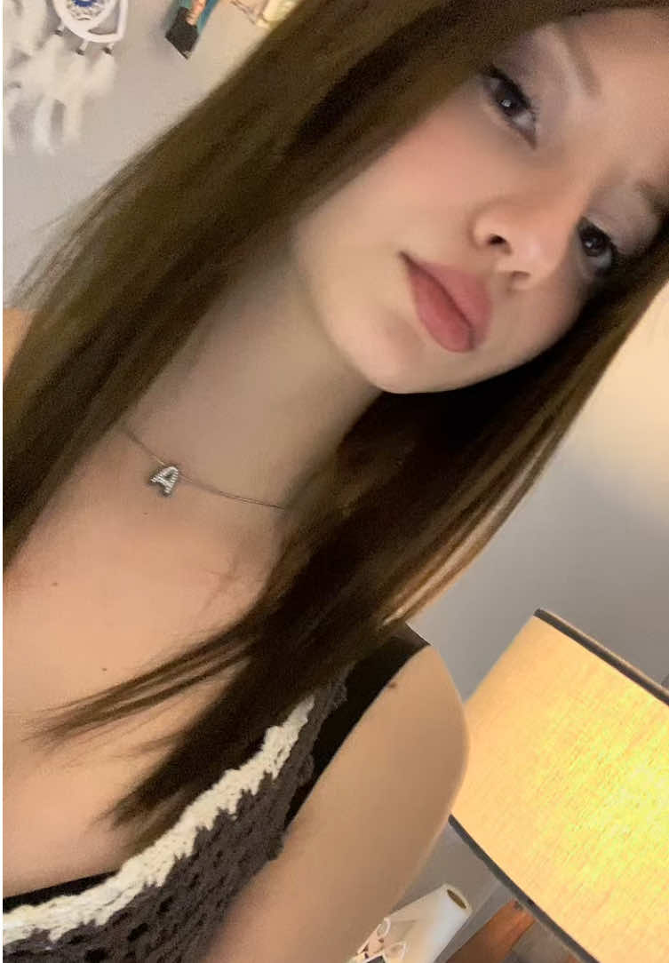 @Azra🐰