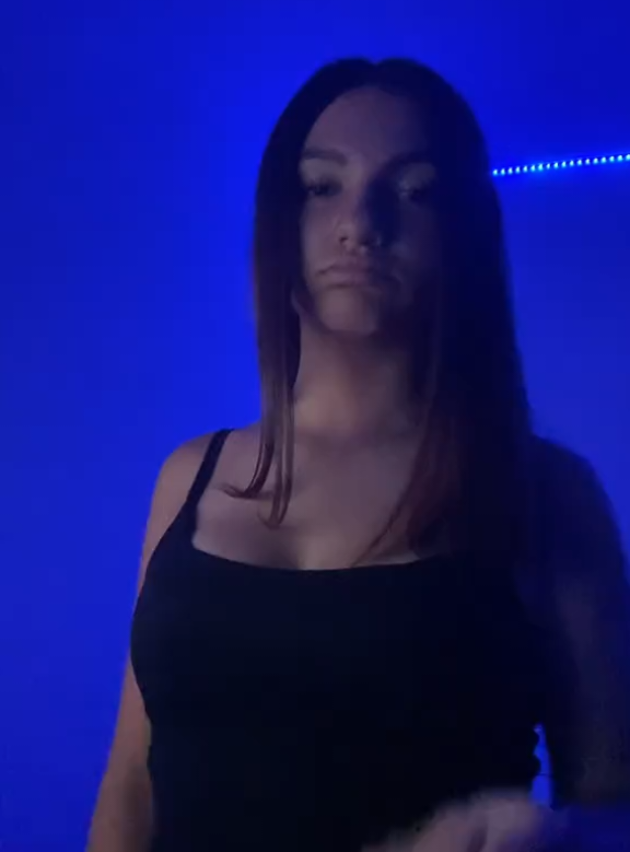 @𝓮𝓶𝓲𝓵𝔂