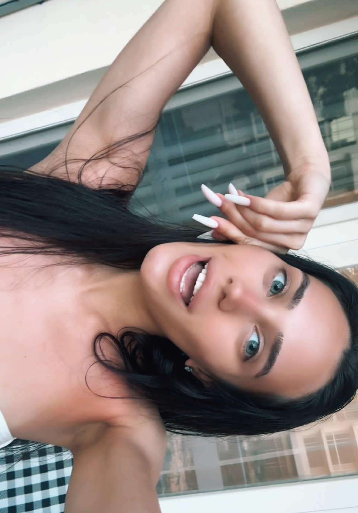 @_liaemilia